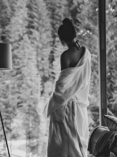 10 Self-Care Practices for Nurturing a Radiant Mind, Body & Soul